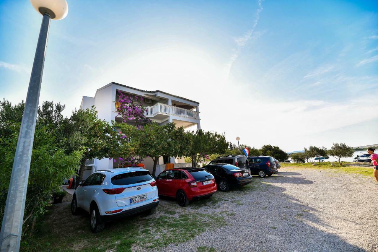 Apartments Martom Seline Exterior photo